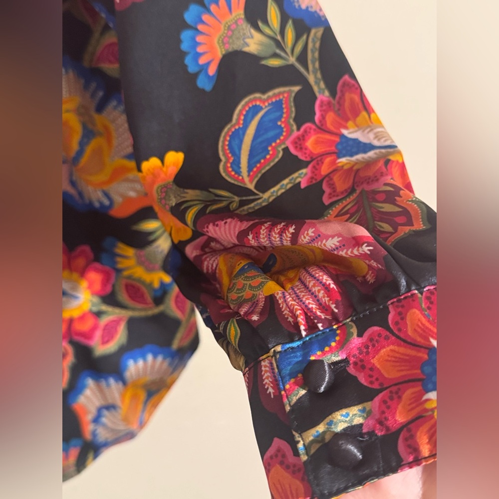 Johnny Was Multicolor Floral Button Down Shirt - Picture 9 of 10